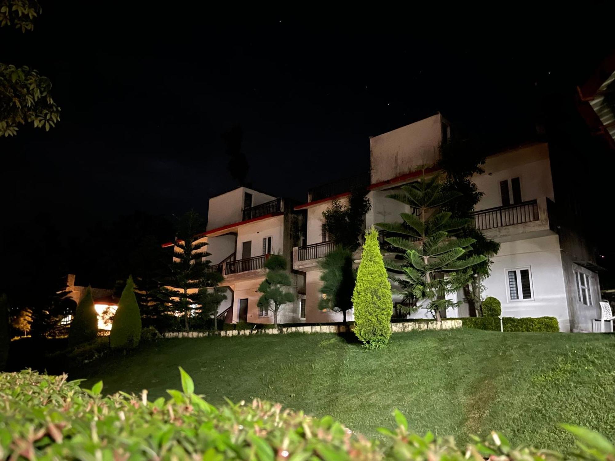 Hidden Nature Resort Dehradun Exterior photo