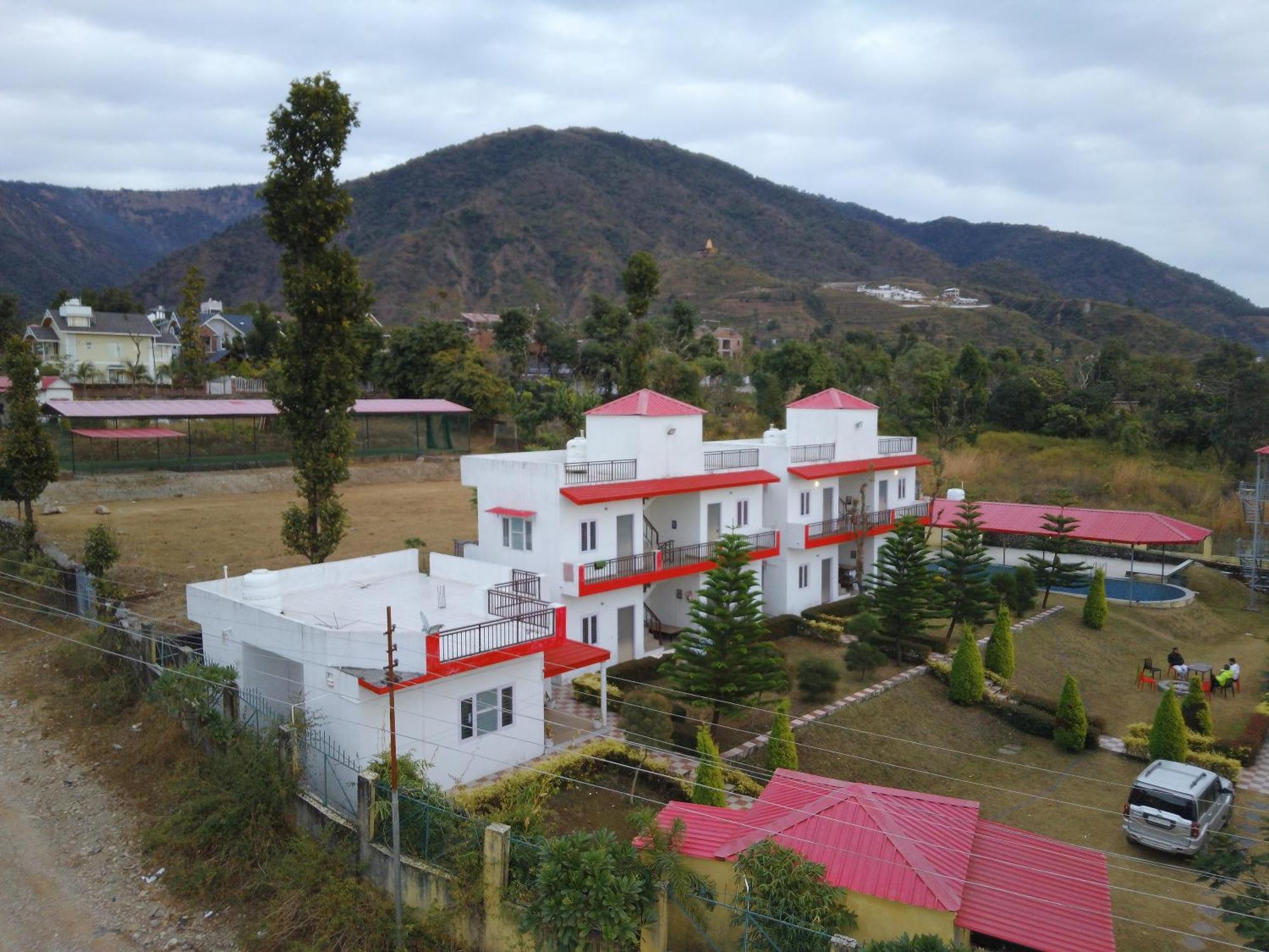 Hidden Nature Resort Dehradun Exterior photo